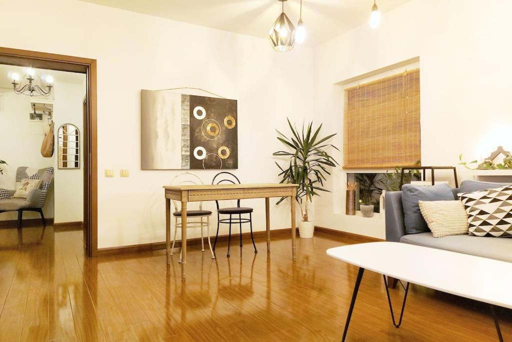 Cosy Boutique 61 Sqm Apartment - Private Parking - Ten Blocks Residence 布加勒斯特 外观 照片