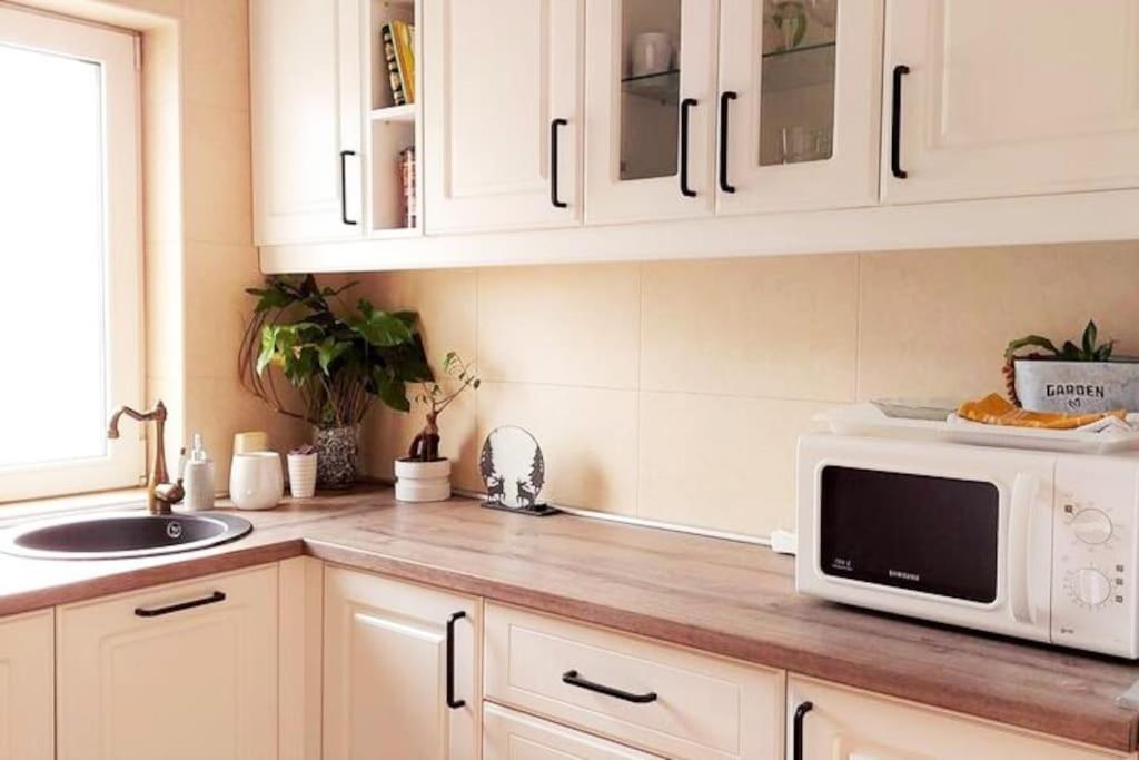 Cosy Boutique 61 Sqm Apartment - Private Parking - Ten Blocks Residence 布加勒斯特 外观 照片