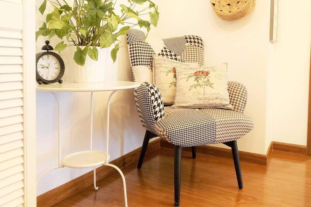 Cosy Boutique 61 Sqm Apartment - Private Parking - Ten Blocks Residence 布加勒斯特 外观 照片